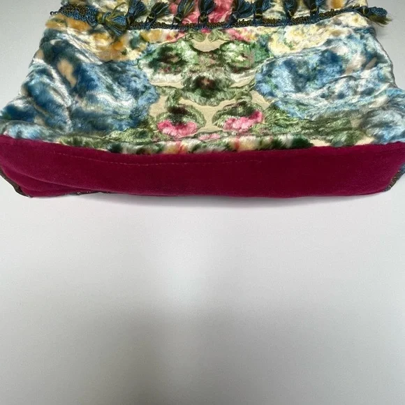 Just Be Blue and Green Crossbody Carpet Bohemian Bag with Geometric Pattern - Picture 11 of 16